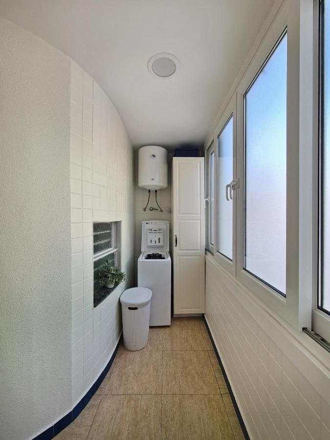 Playa Postiguet Penthouse By Nras Apartment Alicante Luaran gambar